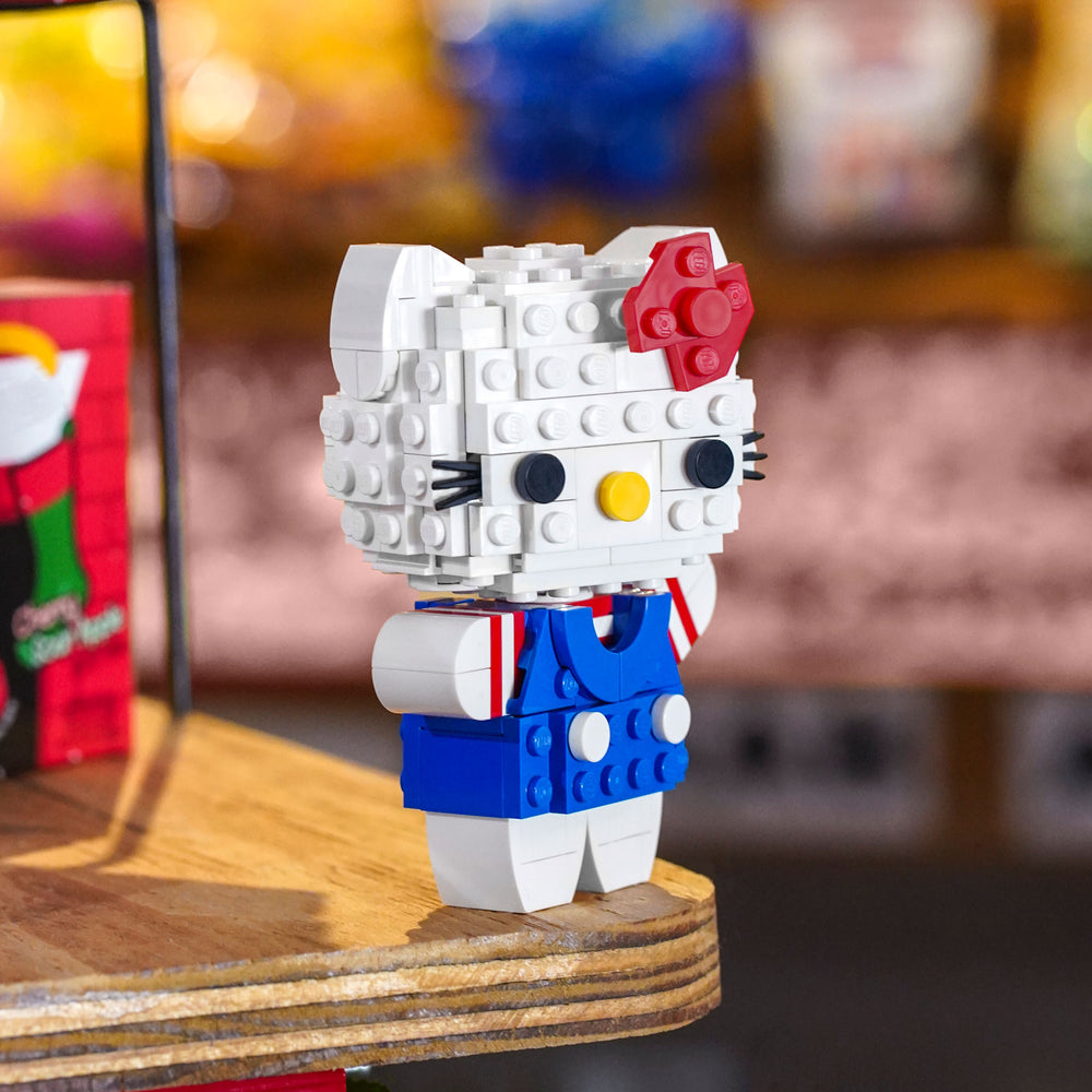 Mini Cute Kitten made of LEGO® Bricks by Bricker Builds